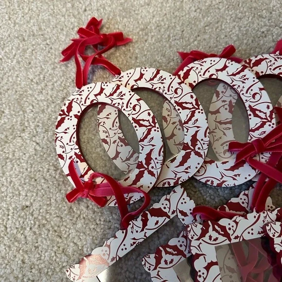 Christmas Ornament Photo Frames - Picture 4 of 9